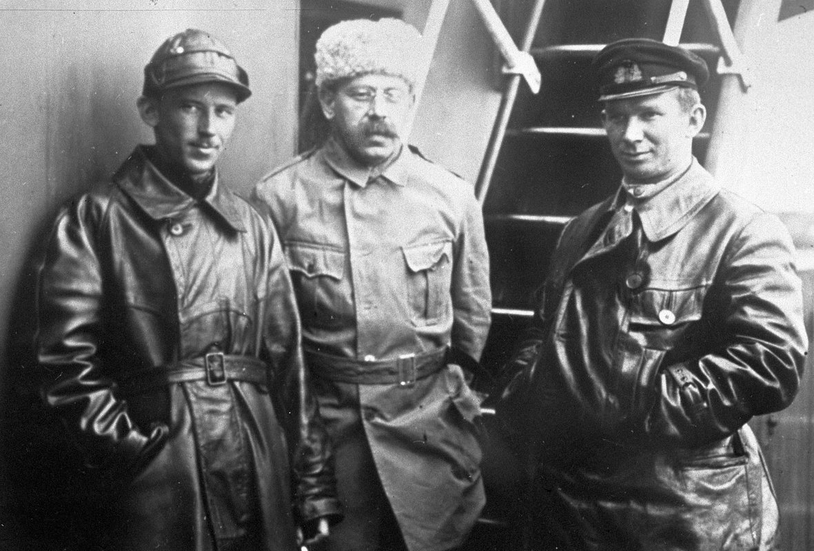 «Все кончено!» Весь мир спасал участников самой грандиозной экспедиции на Северный полюс. Как им удалось выжить?