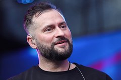 Певец с «Фабрики звезд» избил Гребенщикова