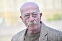 Розенбаум вышел на связь после новости о госпитализации